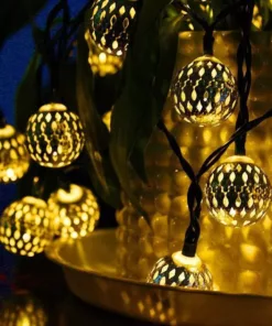 زينة مضيئة