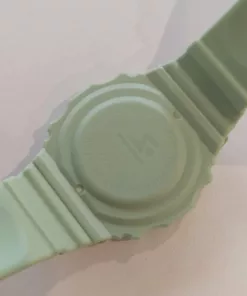 ساعه رابر مستطيله تاتش